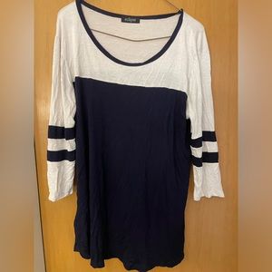 Ladies 3/4 sleeve top